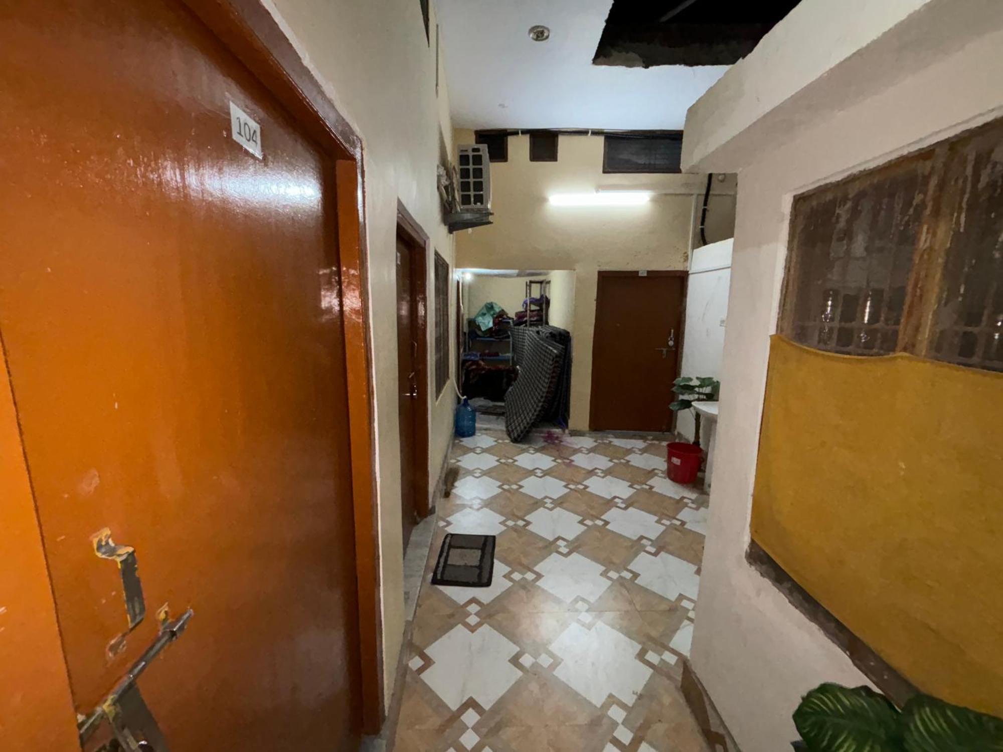 Shakuntala Guest House Ayodhya Exteriör bild